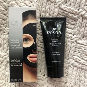 NEW Boscia Luminizing Black Charcoal Face Mask